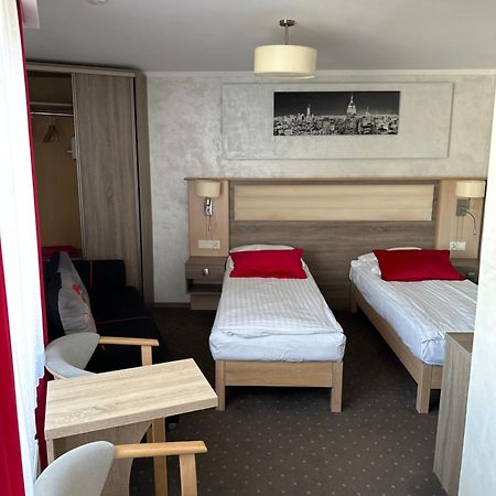 Diament I Brylant Hotel Rawicz Luaran gambar