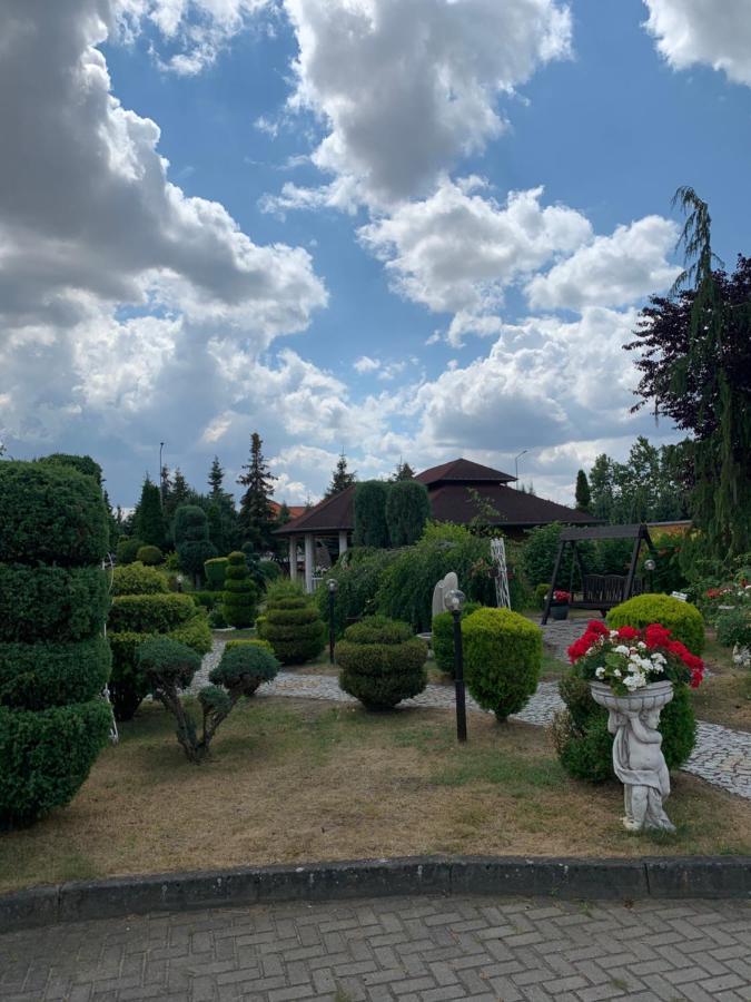 Diament I Brylant Hotel Rawicz Luaran gambar