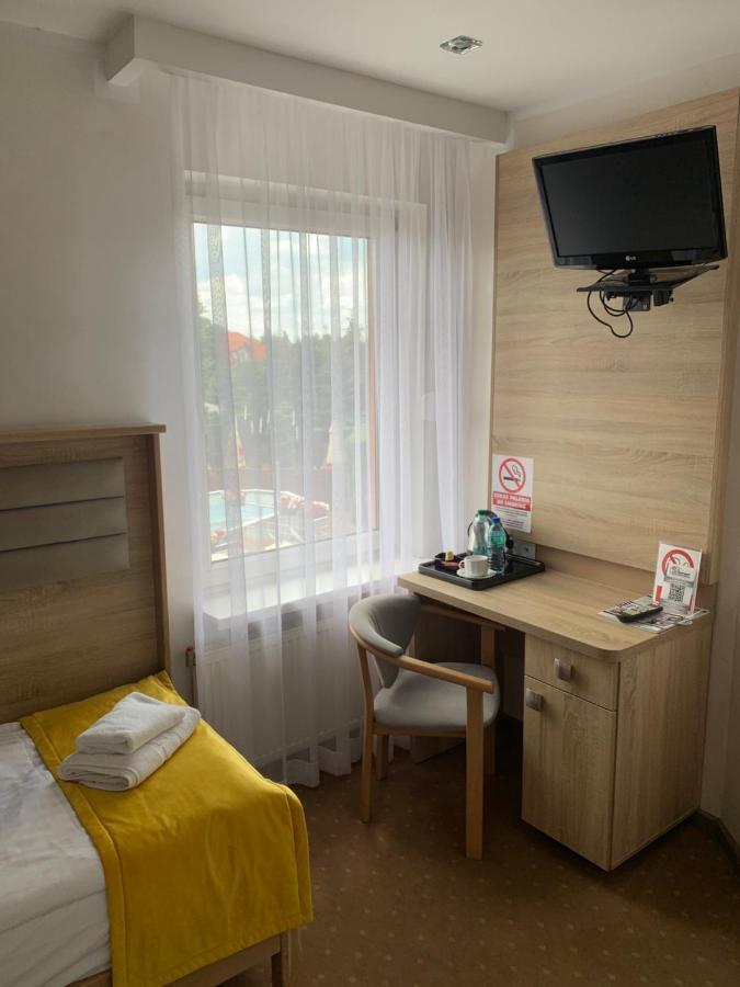 Diament I Brylant Hotel Rawicz Luaran gambar