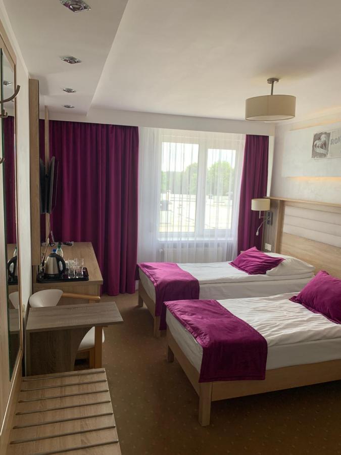 Diament I Brylant Hotel Rawicz Luaran gambar