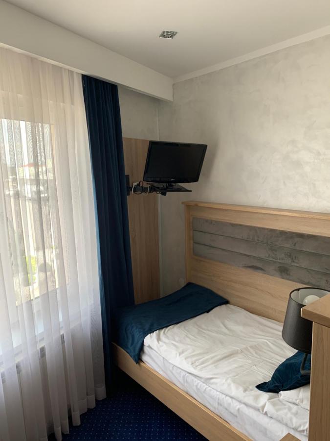 Diament I Brylant Hotel Rawicz Luaran gambar