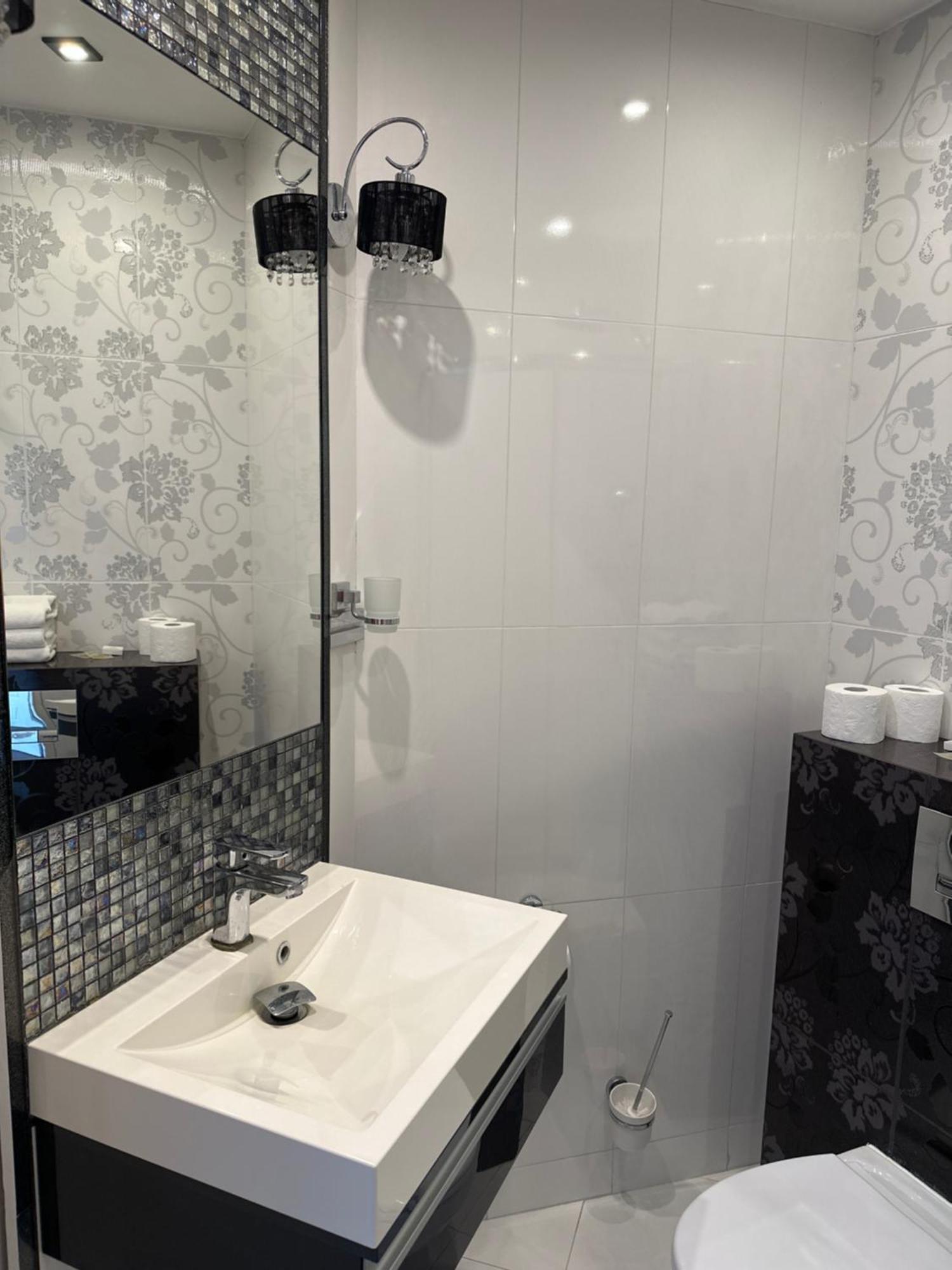 Diament I Brylant Hotel Rawicz Luaran gambar